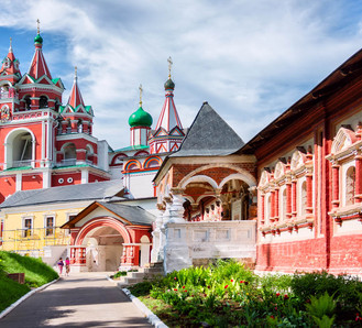 14 августа едем в Звенигород и Саввино-Сторожевский монастырь с центром РУНИЦА!